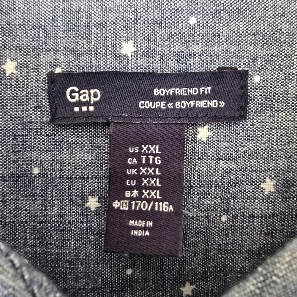Gap Women 2XL Star Button Down Chambray Boyfriend Fit Shirt 100% Cotton Pocket - Picture 2 of 6